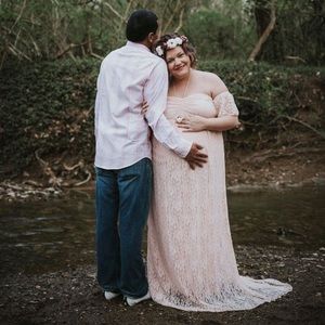 Plus size xl pink lace maternity dress